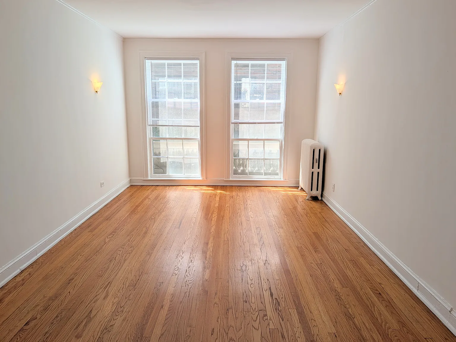 2 bed, 1.0 bath, $1,850 — Photo 3