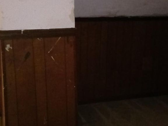4th image of 913 N College Ave