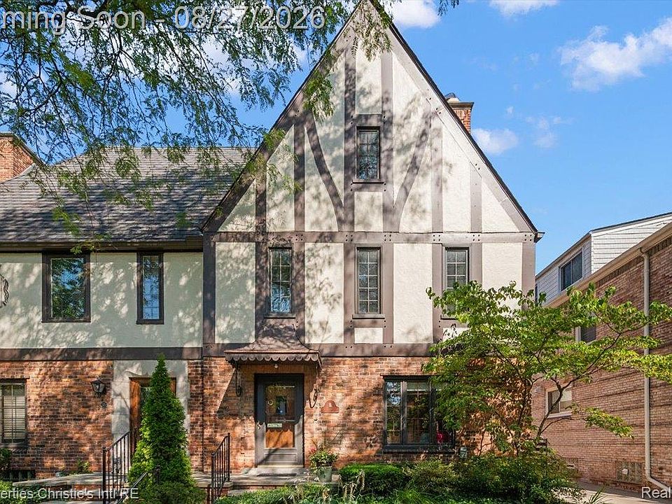 1st image of 37 Cranford Ln
