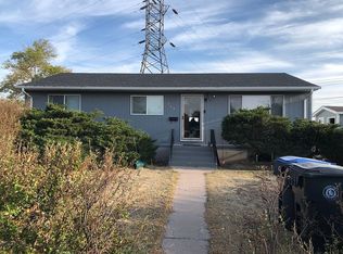113 Columbus Dr, Cheyenne, WY 82007