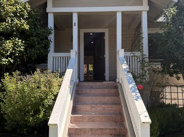 8 University St, Healdsburg, CA 95448