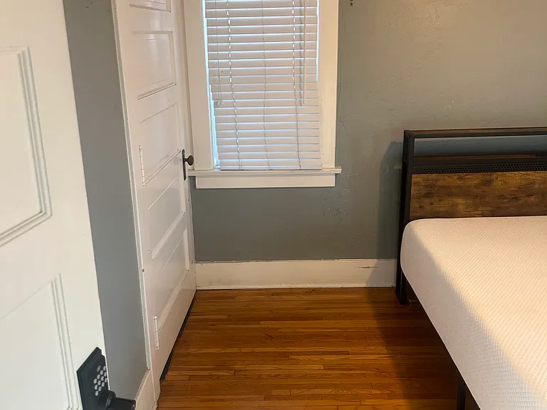 1313 N Brookhurst St — Photo 36