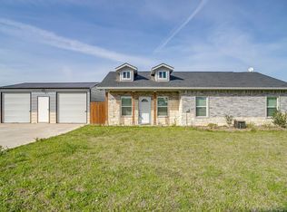 604 S Aquilla St, Itasca, TX 76055