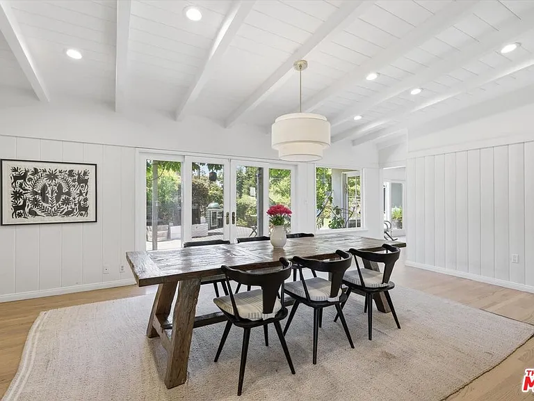 3240 Tilden Ave — Photo 19