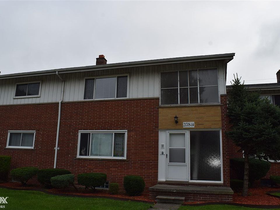 1st image of 21714 E 11 Mile Rd