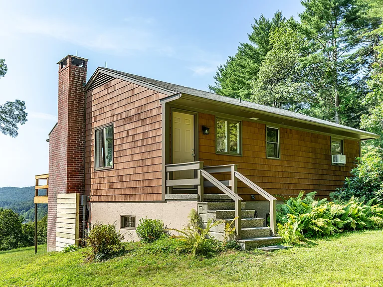 7 Swaller Hill Rd — Photo 3