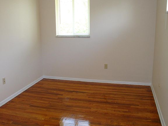 Bedroom (view #2)