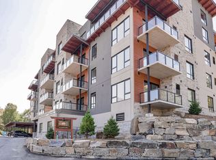 20 Campus Trl #403, Huntsville, ON P1H0K2