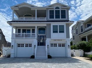 112 E Dune Ln, Brant Beach, NJ