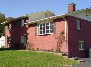 15 Wood Rd, Chester, NY 10918