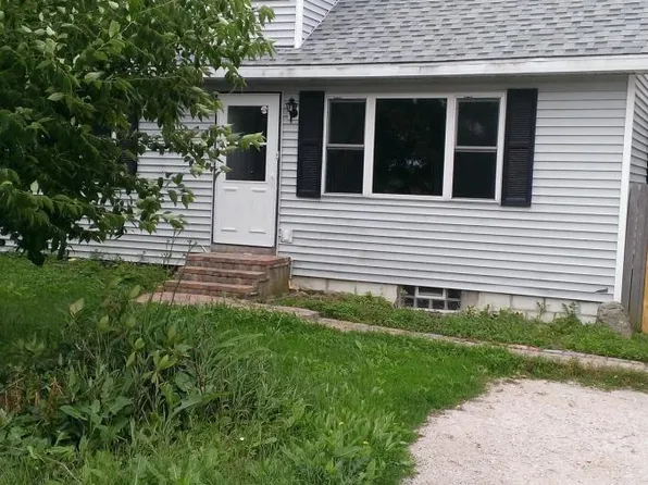 4129 Springbrook Rd, Pleasant Prairie, WI 53158