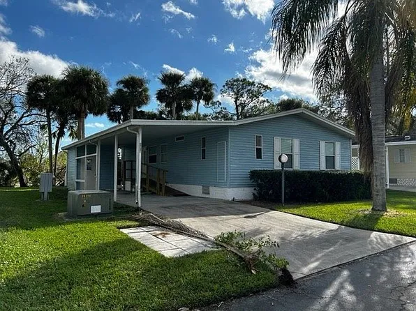 4578 Wood Stork Dr, Merritt Island, FL 32953