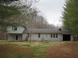 6 Rawlings Rd, Manchester, KY 40962