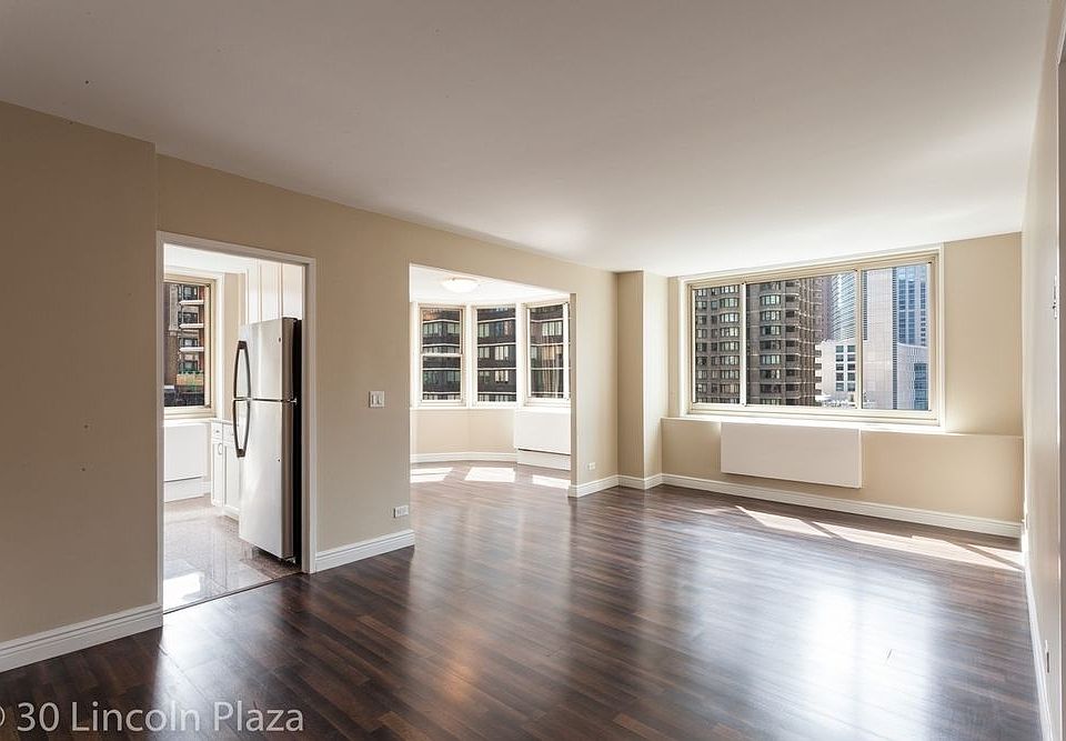 1st image of 30 W 63rd St APT 10H