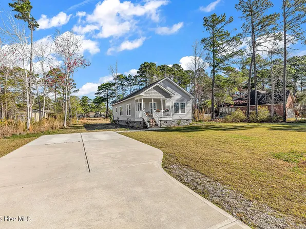 211 Country Club Drive SW, Shallotte, NC 28470