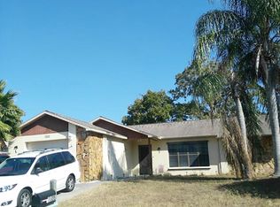 1028 Begonia Dr, Holiday, FL 34691