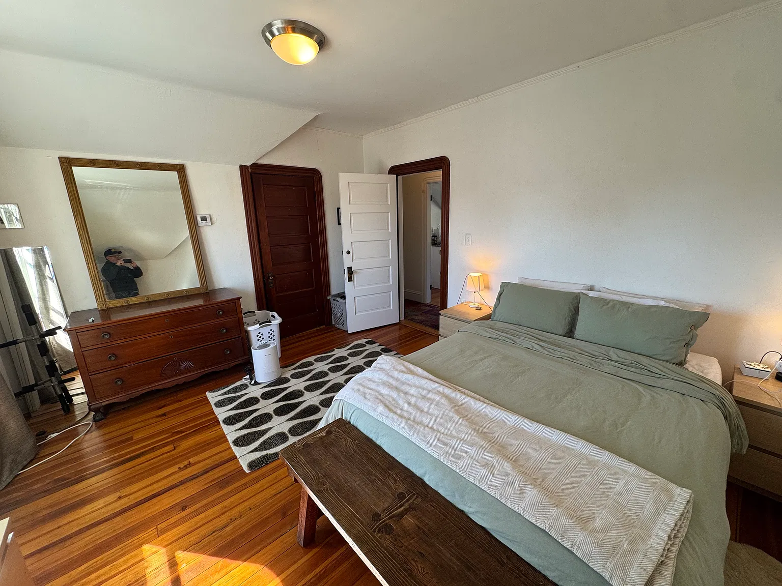 2 bed, 1000 sqft, $1,800 — Photo 4