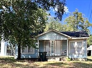 950 Chickasaw St, Dothan, AL 36303