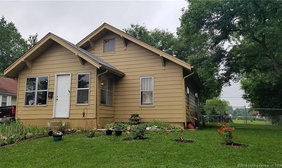 1st image of 303 E Caleb St