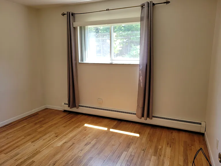 4113 Telegraph Rd — Photo 9