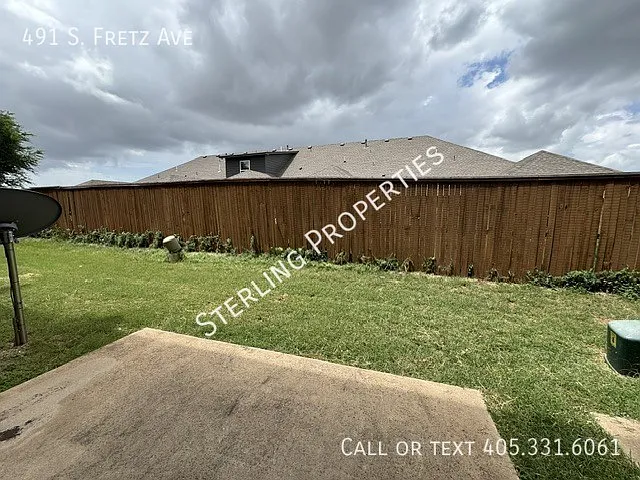 491 S Fretz Ave — Photo 22
