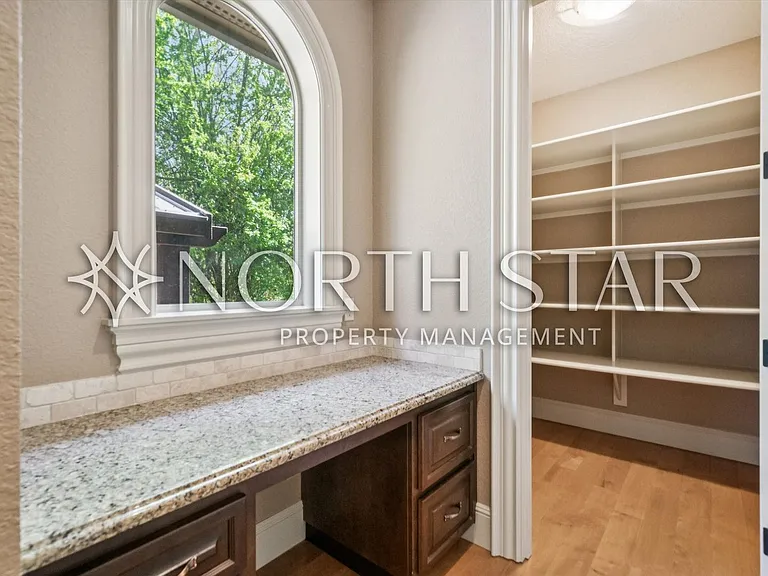 19422 SW Lorna Ln — Photo 12