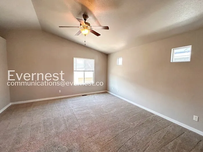 2405 Falkirk Dr — Photo 13