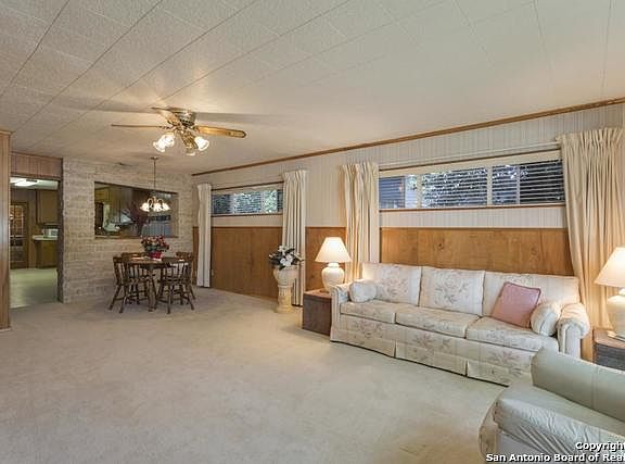 3rd image of 1202 Shadwell Dr