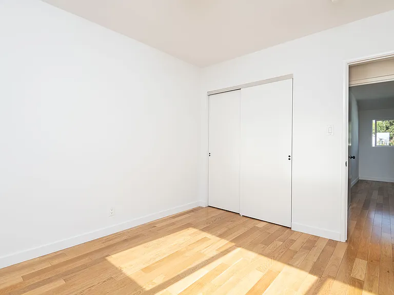 1341 S Burnside Ave #3A — Photo 11