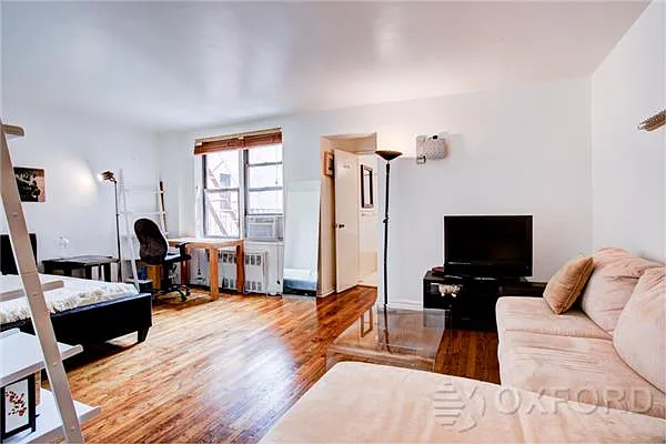 Sold by Oxford Property Group | media 1