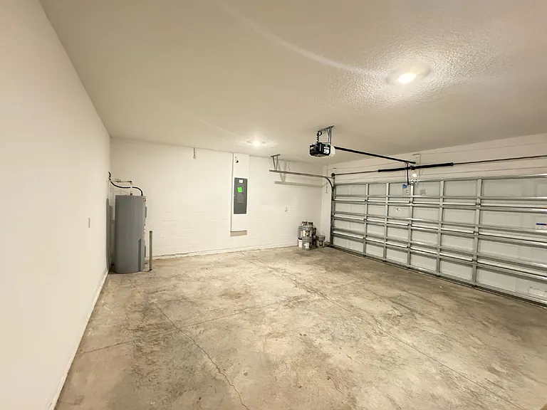 645 Bell Prairie Cir — Photo 29