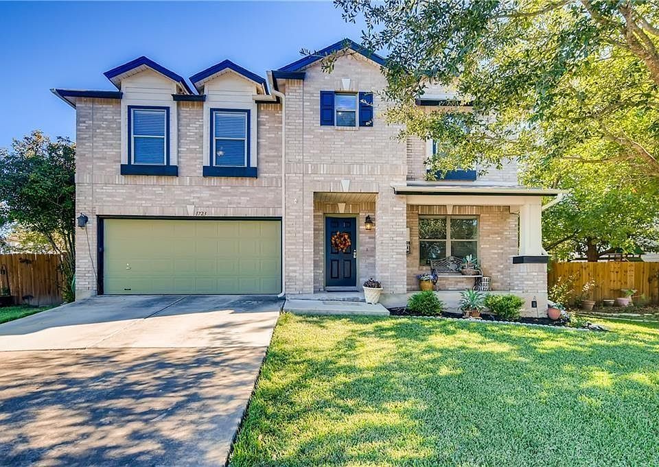 1st image of 1723 Amistad Way
