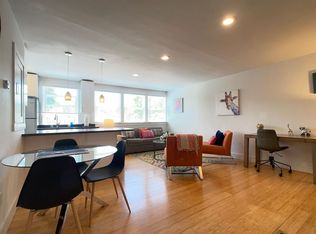 683 Live Oak Ave #5, Menlo Park, CA 94025