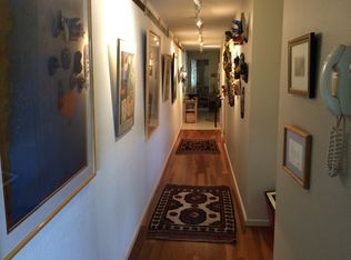 909 N 35th St APT 101, Seattle, WA 98103