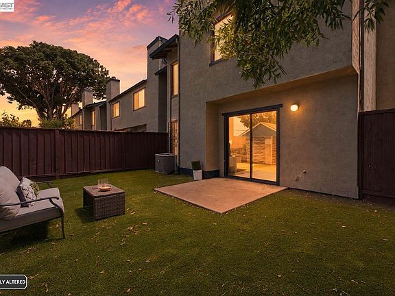 2nd image of 3810 Shinglewood Ct #6