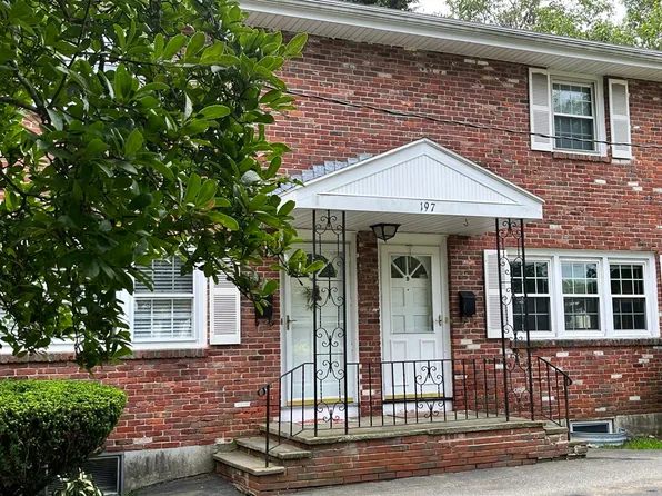 197-197A W Shore Dr #A, Marblehead, MA 01945