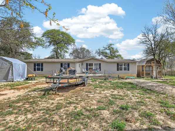 1707 Medina Cir, San Antonio, TX 78264