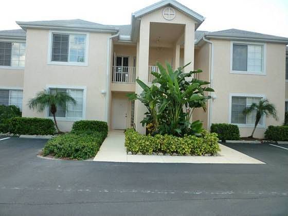 2nd image of 76 4th St APT 13-101