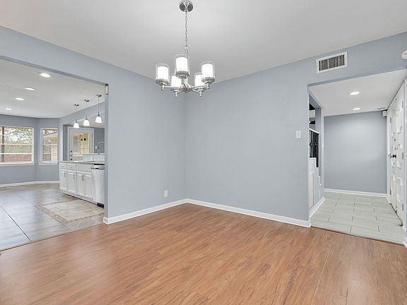 5th image of 103 Shalimar Dr