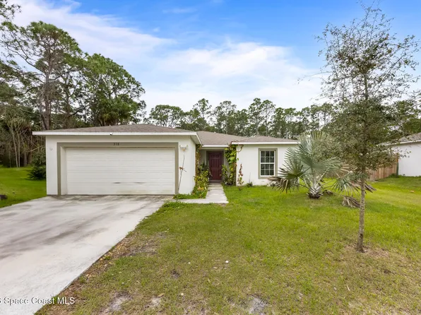 538 Ocean Spray St SW, Palm Bay, FL 32908