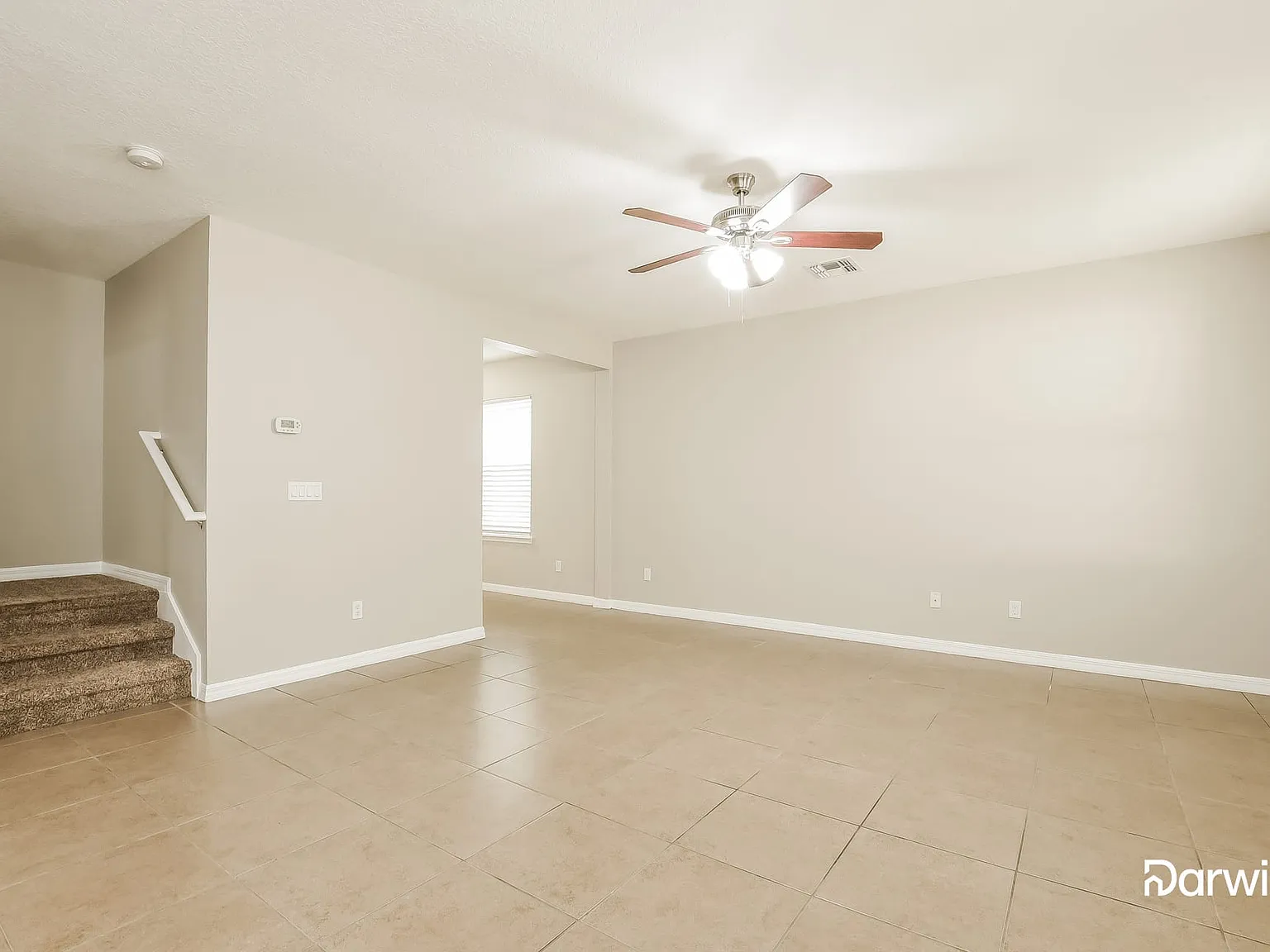 4 bed, 2.5 bath, 2338 sqft, $2,920 — Photo 3