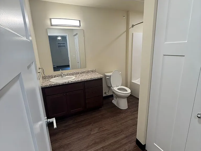 1303 Foothill Ave — Photo 6