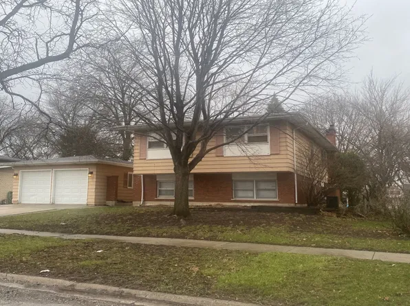 741 Palm Dr, Glenwood, IL 60425