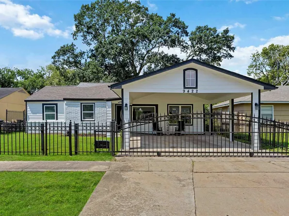 9422 Cathedral Drive, Houston, TX 77051