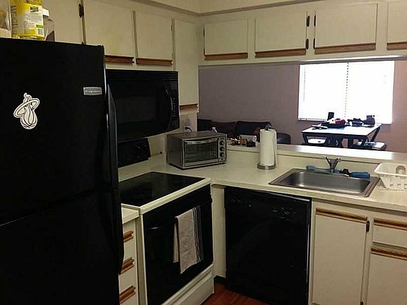 3rd image of 14074 SW 91st Ter #14074