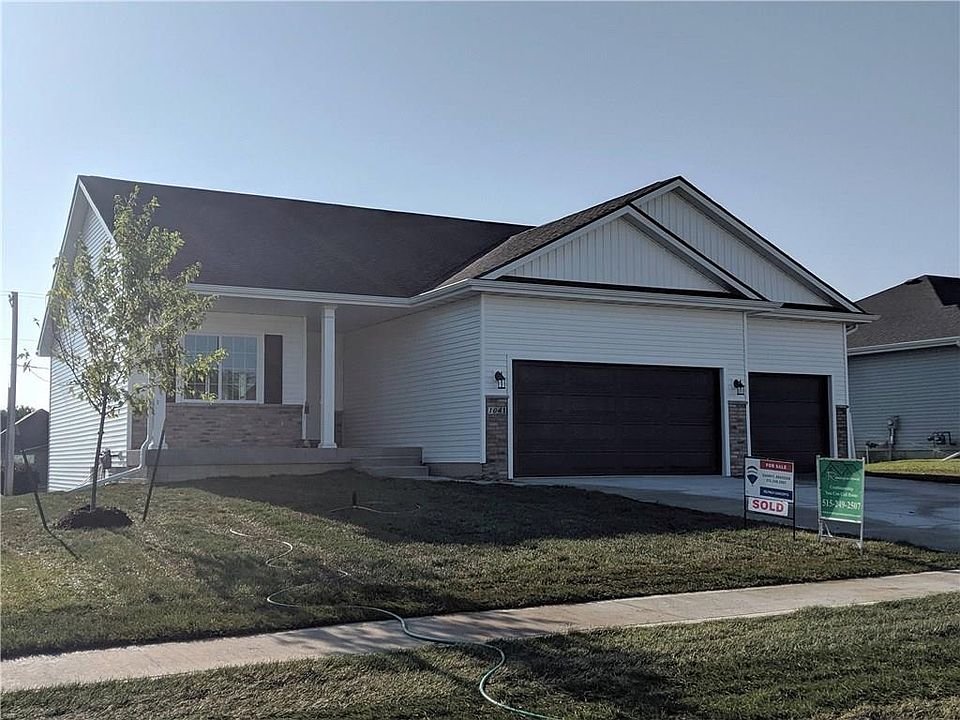 1st image of 1041 Lost Lake Dr