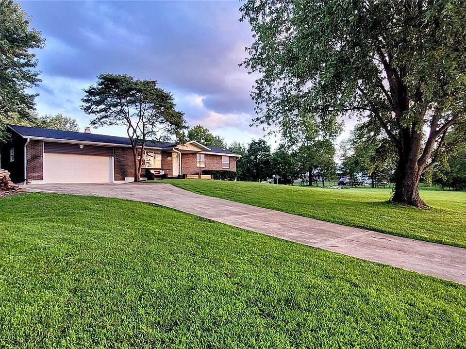 9628 Berry Rd, Bonne Terre, MO 63628 Zillow
