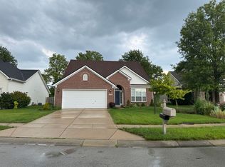13373 Grosbeak Ct, Carmel, IN 46033