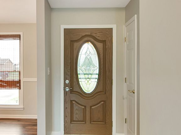 5th image of 703 Buttercup Dr
