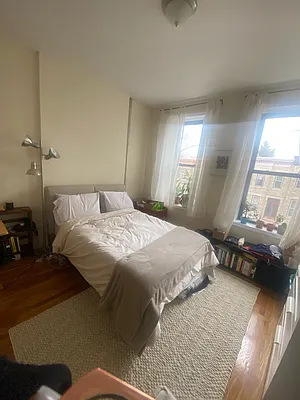 Rented by R New York | media 5